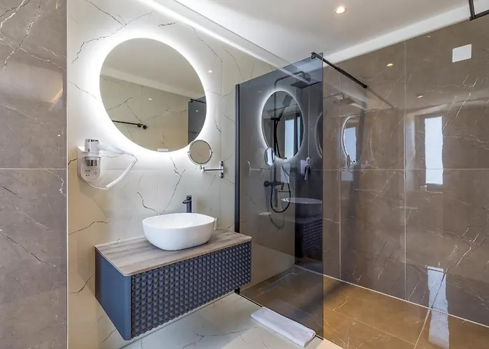 San Valentino Palace Apartahotel 4*