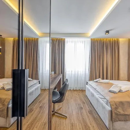 公寓式酒店 San Valentino Palace 乌马格