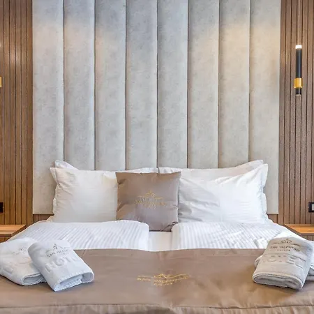 San Valentino Palace 公寓式酒店 4*