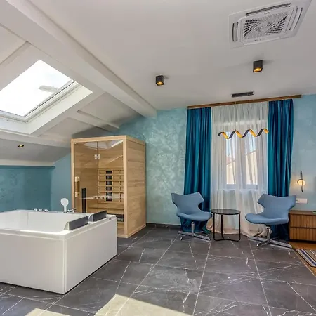 San Valentino Palace