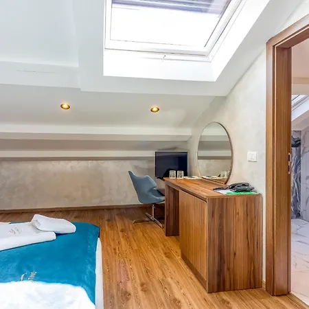 San Valentino Palace 4* 乌马格